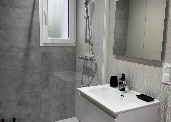 Longchamps 3 - Moderne, 1 Chambre, Neuf, Clim アパート